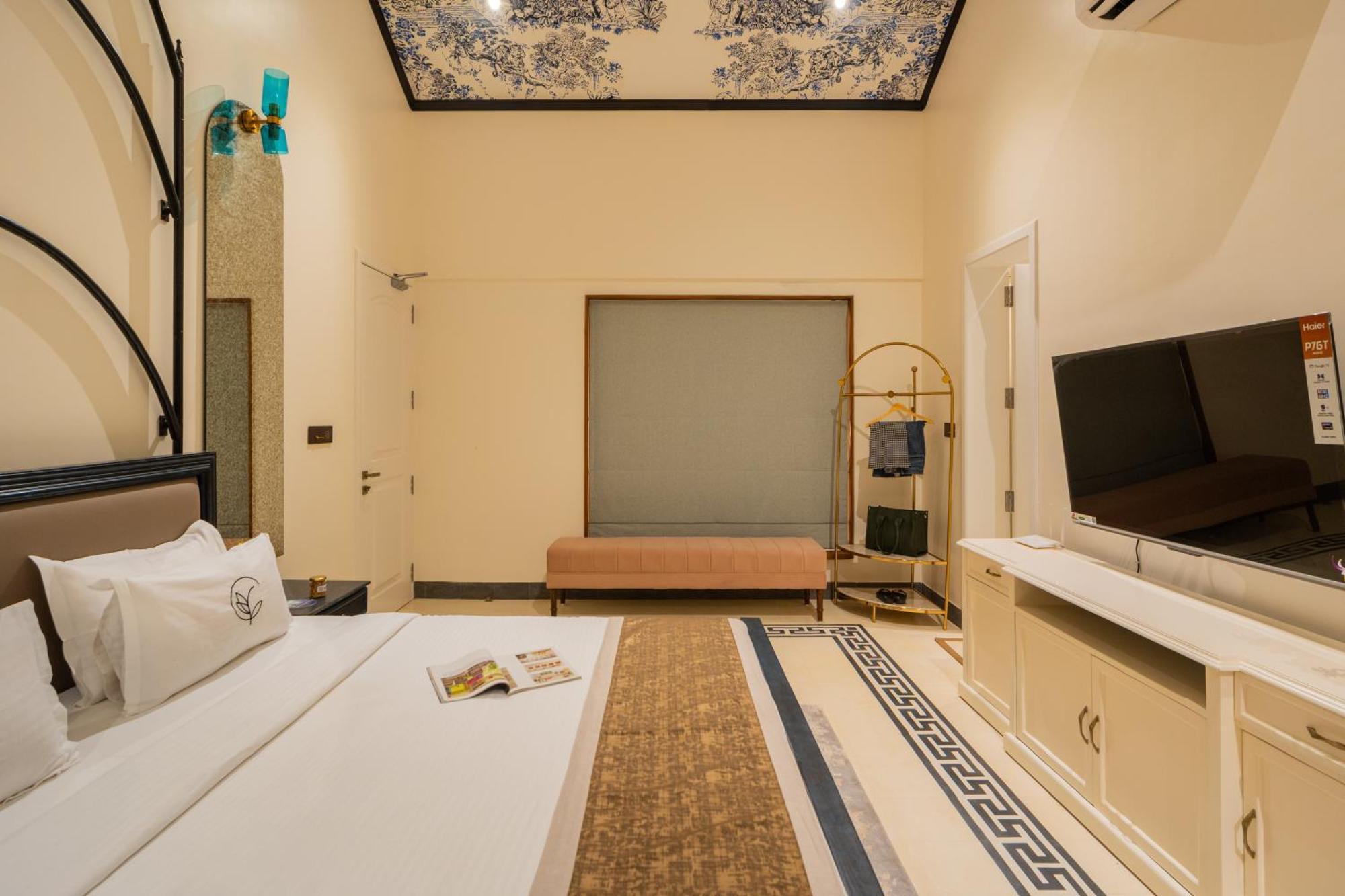 Elivaas 4 Bhk Villa With Pvt Pool & Jacuzzi-Yashgeet Siolim Eksteriør billede