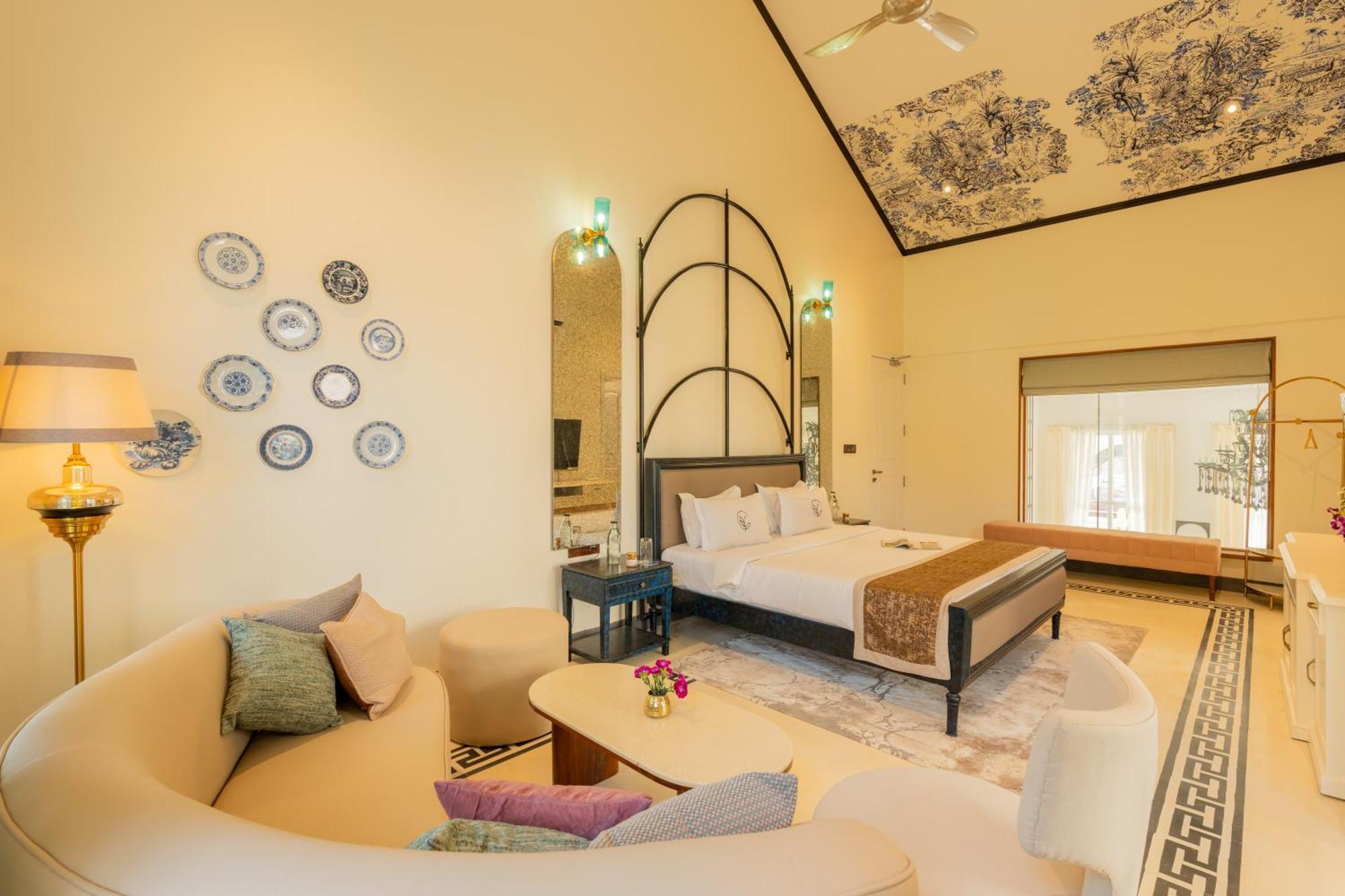 Elivaas 4 Bhk Villa With Pvt Pool & Jacuzzi-Yashgeet Siolim Eksteriør billede