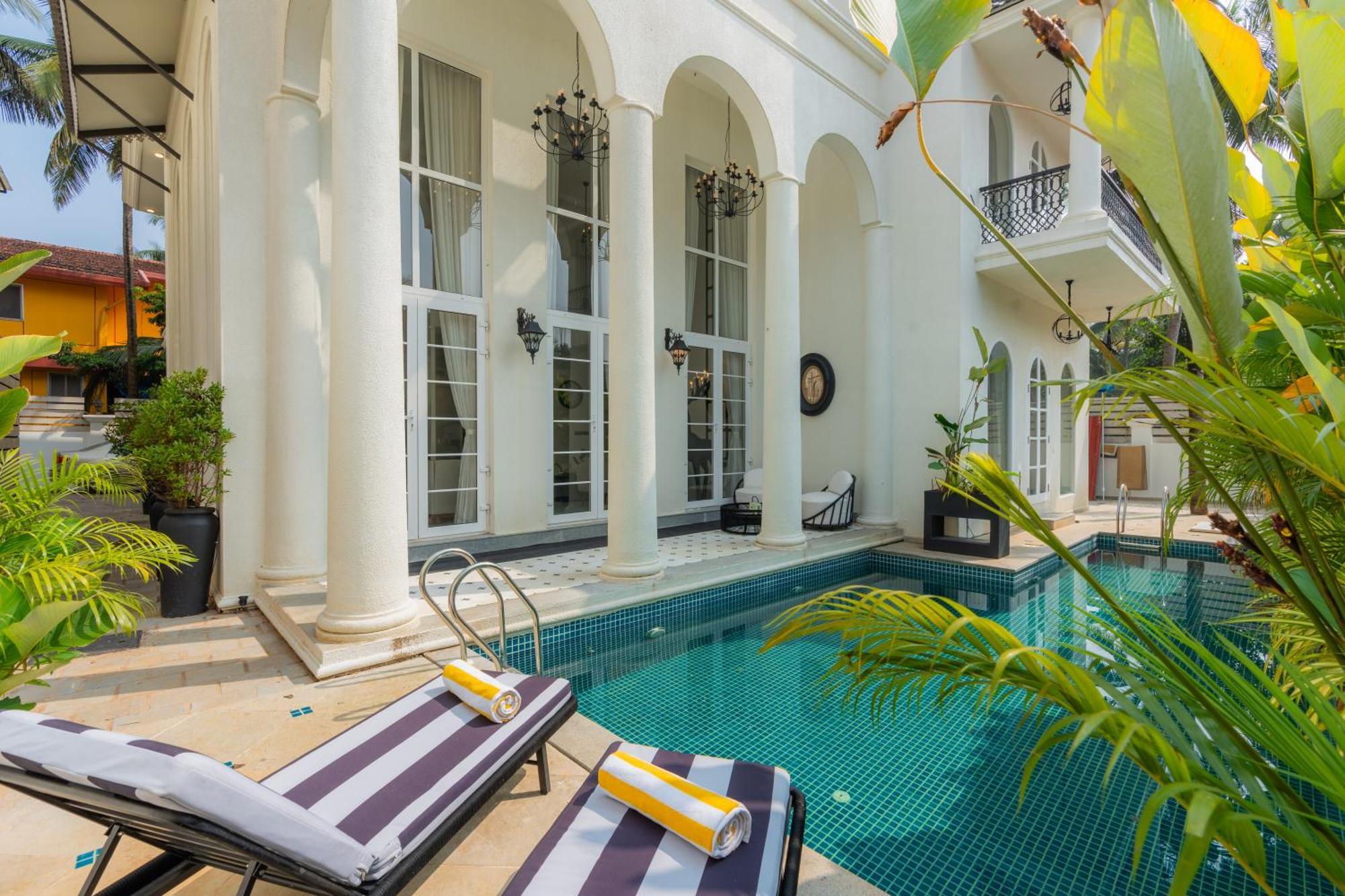 Elivaas 4 Bhk Villa With Pvt Pool & Jacuzzi-Yashgeet Siolim Eksteriør billede