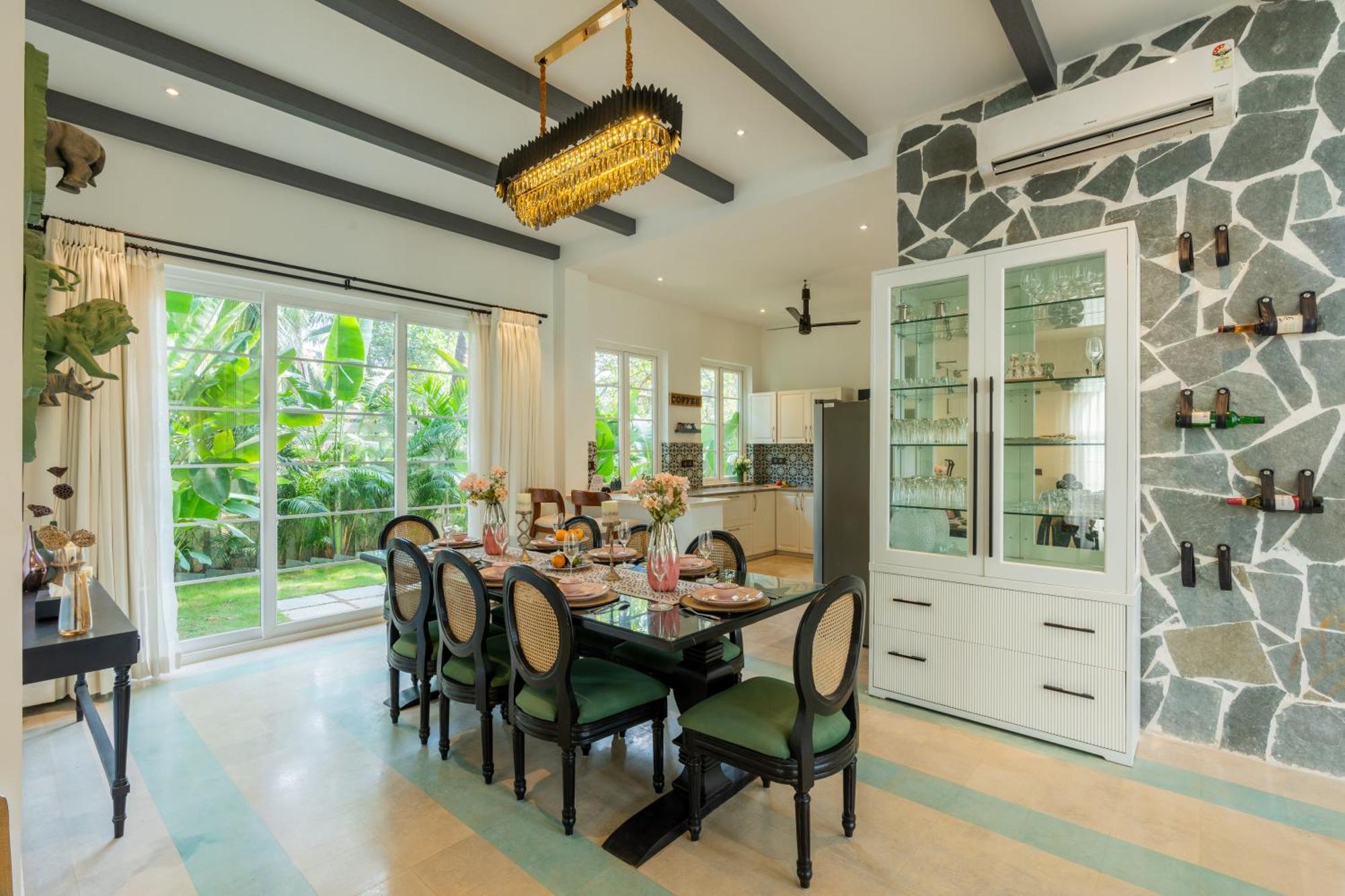 Elivaas 4 Bhk Villa With Pvt Pool & Jacuzzi-Yashgeet Siolim Eksteriør billede