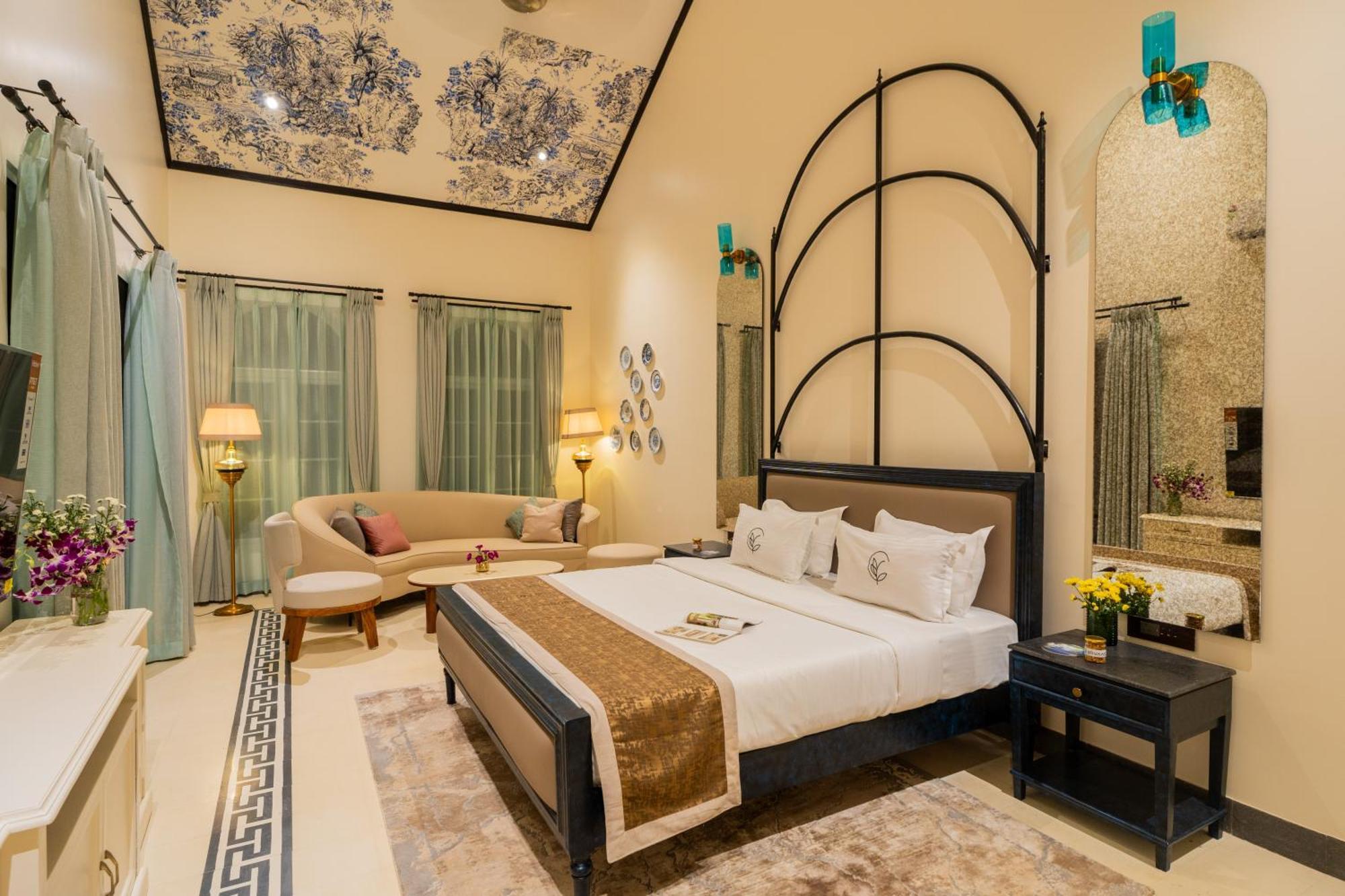 Elivaas 4 Bhk Villa With Pvt Pool & Jacuzzi-Yashgeet Siolim Eksteriør billede