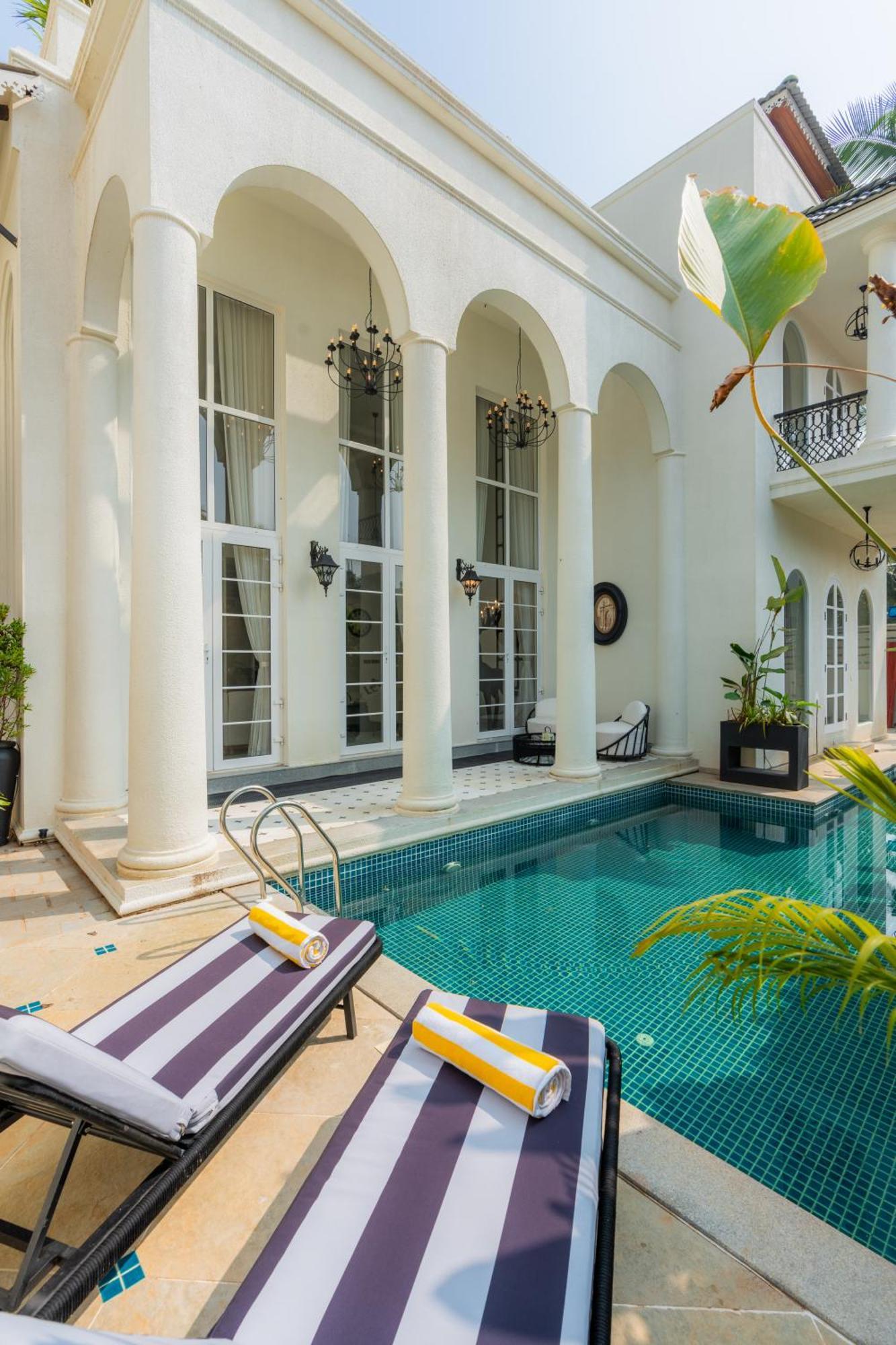 Elivaas 4 Bhk Villa With Pvt Pool & Jacuzzi-Yashgeet Siolim Eksteriør billede