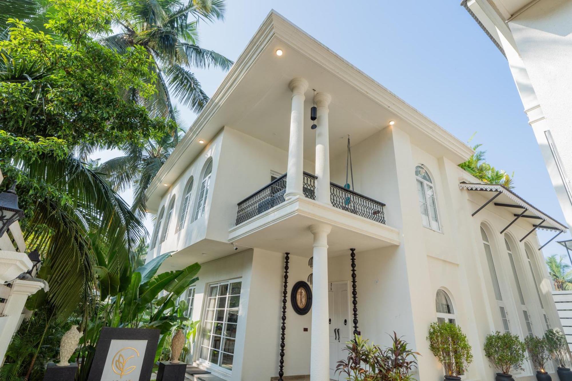 Elivaas 4 Bhk Villa With Pvt Pool & Jacuzzi-Yashgeet Siolim Eksteriør billede